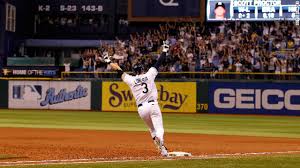 2011 MLB Season 觀戰筆記 夢幻的25分鐘 - 糙米蟲與世界的狂想曲
