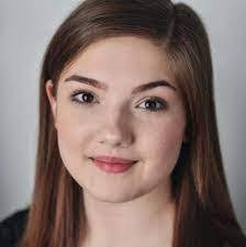 Ella Spates's Instagram, Twitter & Facebook