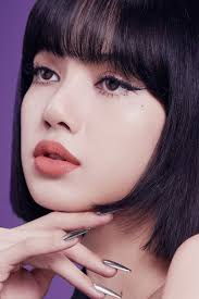 In a recent interview with . First Look Blackpink S Lisa Manoban Is Mac Cosmetics New Global Brand Ambassador News Beauty Make Up