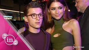 Heightandweights is here to provide the most accurate information about you favorite celebs, we try to provide up to date info in all our articles, if you find a mistake in the site please contact us and lets us know so we can check the facts. Zendaya Hat Grosse Angst Sie Glaubt Tom Holland Konnte Sterben Youtube