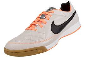 Nike Tiempo Cleats Tiempo Legend Soccerpro Com Soccer Shoes Girls Soccer Cleats Nike