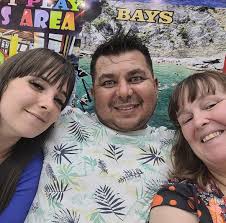 Bye bye 2024 welcome our life 2025 please be a good year to us don't upsad  us I am wishing every single of my friend in here happy new year 🎊 once