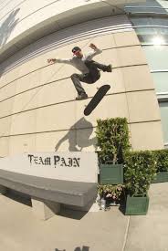You can only have coach frank as a playable skater in free mode. Skate 3 Characters List Video Games Blogger