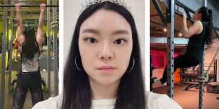 34-year-old shatters pull-up world record