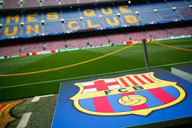 Un défense / chelsea a supervisé / boulogne : Fc Barcelone Mercato Un Troisieme Renfort Officialise