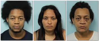 Springfield police go looking for 1 suspect in Forest Park, come back with  4 under arrest