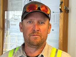 Jason Brackin's Instagram, Twitter & Facebook