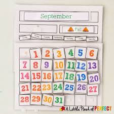 Cute Free Printable Calendar For Home Of School With Kids In 2020 Kids Calendar Preschool Calendar Kindergarten Calendar