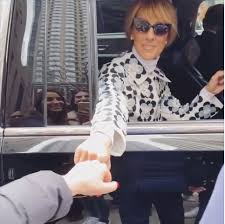 Celine marie claudette dion was born on march 30, 1968, in charlemagne, quebec, canada. Watch Celine Dion Stops Car To Watch Fan Sing I Surrender