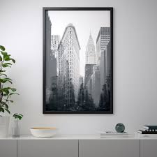Bjorksta Gerahmtes Bild New York City Schwarz Ikea Osterreich In 2020 City Decor Ikea New Wall Art