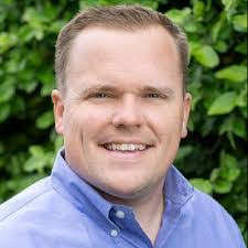 Daniel Yopp's Instagram, Twitter & Facebook