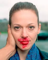 Фотографии людей, сделанные сразу после того, как их поцеловали