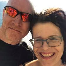 Good morning Friends & Family, sending many blessings & best wishes to  you.🦋🌼🌸🌹💜💙❤️🧡💛💚💙💜💜💙❤️🧡💛💚💙💜 I got some really good news  yesterday! My cat scan did not show any cancer in my vital organs.