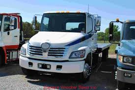 Truck classifications are typically based upon the maximum loaded weight of the truck, typically using the gross vehicle weight rating (gvwr) and sometimes also the gross trailer weight rating (gtwr). 2010 Hino 258 Extended Cab With 21ft Jerr Dan Srr6t Wlp Steel Carrier Eastern Wrecker Sales Inc