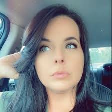 Jessica Sisk's Instagram, Twitter & Facebook