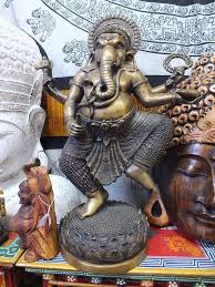 Ganesh Dancing On Lotus At Buddha Shop Albury Buddha Buddha Statue Statue