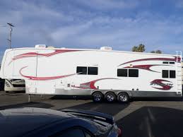 This rear kitchen luxury fifth wheel has all the comforts of home! Rv For Sale 2010 Forest River Stealth 5th Wheel Toy Hauler 39 In Lodi Stockton Ca Lodi Park And Sell