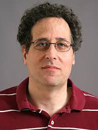 Physics professor receives fellowship honor