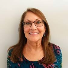 Martha Raber's Instagram, Twitter & Facebook