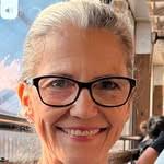 Mona Passmore's Instagram, Twitter & Facebook