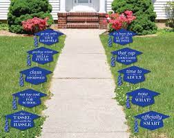 Graduation Grad Cap Shaped Outdoor Graduation Lawn Decorations Graduation Party Yard Signs Tassel Worth The Hassle Gold 10 Piece Outdoor Graduation Outdoor Graduation Parties Graduation Party Yard Signs