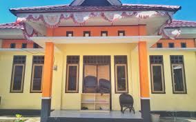 Maka seluruh atribut dan komponen terkait yang digunakan dengan dasar surat keputusan takmir bkm jami' nurul ihsan nomor 004.sk. Ketua Bkm Masjid Raudhatul Murtarsidin Kelurahan Fitu Boikot Kantor Lurah Indotimur