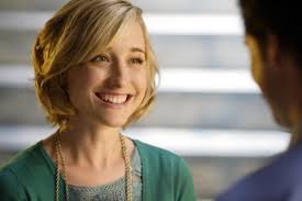 Do you like this video? Atriz De Smallville Pede Desculpa A Vitimas De Seita De Escravidao Sexual O Maior Erro De Minha Vida Gzh