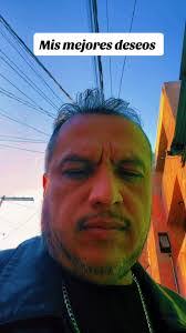 Eduardo Salmeron's Instagram, Twitter & Facebook