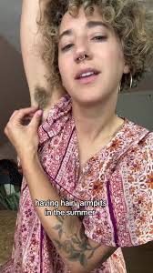 my favorite accessory! #hairyarmpits #hairywoman #hairywomenoftiktok  #hairywomenappreciation