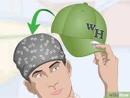 Search, discover and share your favorite pakai topi gifs. 3 Cara Untuk Membersihkan Topi New Era Wikihow