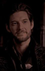 𝘾𝙤𝙢𝙥a𝙣̃𝙚𝙧𝙤𝙨; 𝘉𝘦𝘭𝘭𝘢 𝘚𝘸𝘢𝘯 𝘹 Masc!𝘖𝘤.[1]