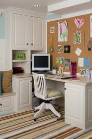 Bed frames bedroom sets headboards all beds. How To Decorate With Yellow Bedroom Furniture Of The 70 S For 10 Yr Old Girl