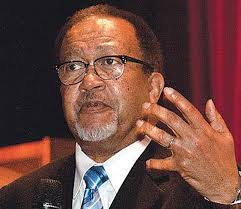 Dr. Benjamin F. Chavis Jr. to co-convene environmental justice and racial  equity course at Duke University