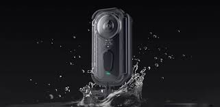 It's a new take on the action camera, capturing the full 360 degrees around the this clear protective case is designed to protect your one x from the harsh realities of action shots. Insta360 One X Venture Case Endlich Verfugbar Vrplayground