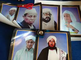 Mutiara kata kata bijak al habib jamal bin toha baagil. Uzivatel Husni Nidhom Na Twitteru Sebelum Dan Sesudah Di Kasih Bingkai 1 Habib Salim Al Aydarus Jeddah 2 Habib Abdullah Bin Abdul Qadir Bilfaqih Malang 3 Habib Lutfi Bin Yahya Solo 4