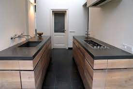 betonnen kookeilend i marcolina beton kookeiland aanrechtblad betonnenaanrecht keuken maatwerk marcolina industrie keuken idee aanrechtblad keukenvloer