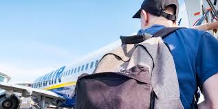 De asemenea, bagajul de cală trebuie să respecte anumite dimensiuni impuse. Cum Sa Ti Pregatesti Eficient Bagajul De Mana Pentru Zborurile Low Cost