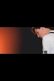 Pin By Jessica On Headers And Backgrounds Shawn Mendes Shirts Shawn Mendes Facts Mendes