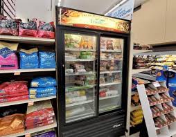 During this transition, you will gradually incorporate more and more of the new food by mixing it with your dog's current diet. Freshpet Dog Food Review 2021 Is It A Good Choice For Your Pup We Re All About Pets