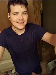 Scott Valdes's Instagram, Twitter & Facebook