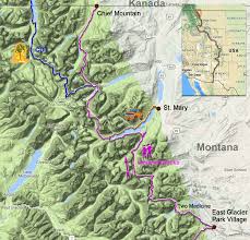 Wie ist es, an einer straße zu leben, die gleichzeitig die grenze zwischen zwei ländern bildet und für die beim überqueren passkontrollen durchgeführt werden müssen? Etappe East Glacier Park Village Chief Mountain Grenze Usa Kanada Touren Blog