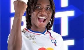 Cassie Bucklin's Instagram, Twitter & Facebook