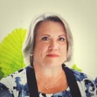 Sandra Dawes's Instagram, Twitter & Facebook