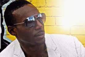 Kami Wilson's Instagram, Twitter & Facebook