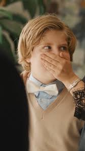 Five years after Alfred Gill marries Iris Logan for money, her first crush,  Owen Kane, returns from abroad. It is then that Alfred realizes he has  never truly captured her heart. Despite