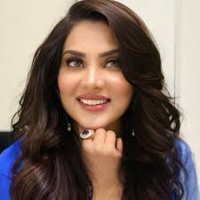 Fiza Ali Age, Husband, Family & Biography