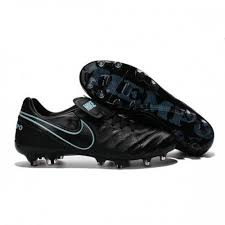 Amp Nbsp The Nike Tiempo Legend 6 Football Boots Are Headlined By Players Such As Jerome Boateng Sergio Ramos Gerard Pique Cleats Nike Cleats Football Boots