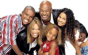 Ma famille d'abord saison 4 french hdtv michael kyle est un mari aimant et un père de famille comblé. Ma Famille D Abord Notre Top 10 Des Acteurs Topofthetop