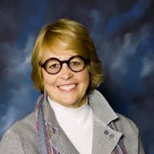 Sandy Wright's Instagram, Twitter & Facebook