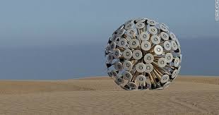 Mine Kafon Low Tech High Design Tumbleweed Minesweeper Sculpturen Uitvindingen Cirkels